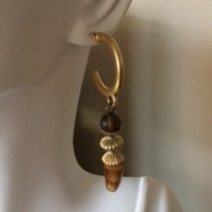 Vintage Gold and Stone Drop Post Hoops